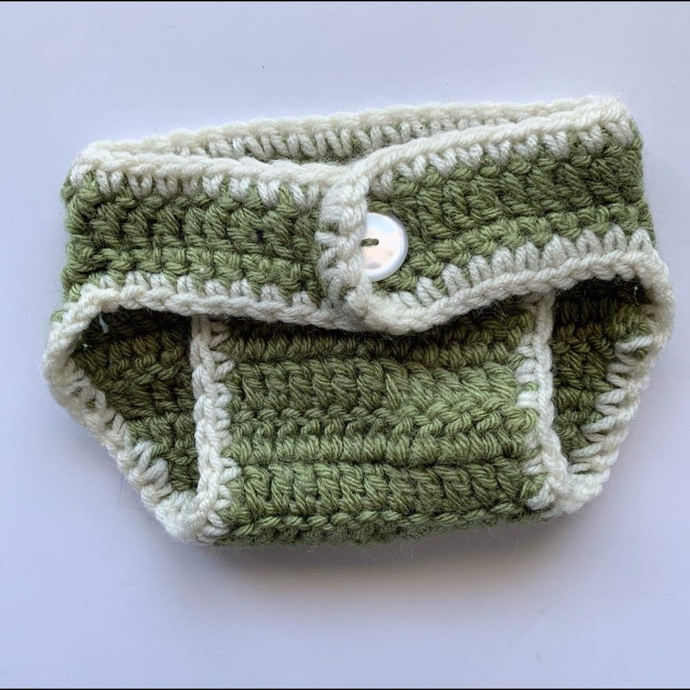 Knit Four Leaf Clover Diaper Cover - Picture 2 of 4
